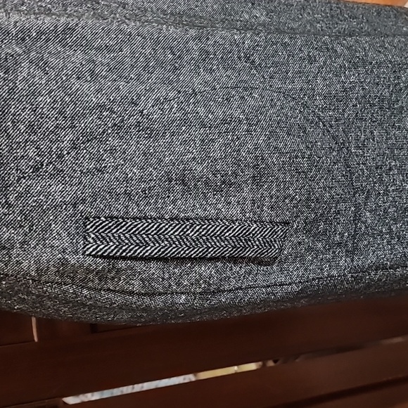 ANN TAYLOR Heathered Wool Blend Sleeveless Sheath Dress With Accents Size 6 - Picture 4 of 7